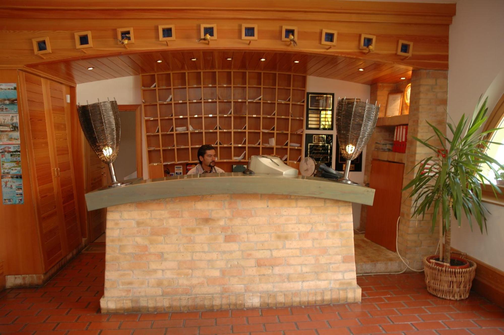 Abbazia Country Club Hotel Nemesnep Exterior photo