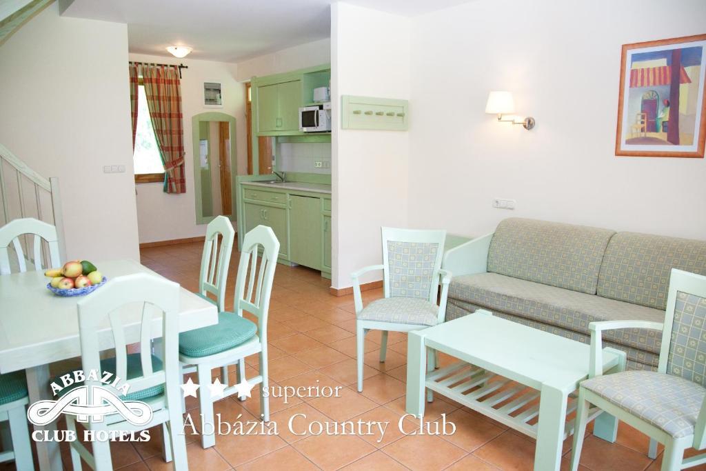 Abbazia Country Club Hotel Nemesnep Exterior photo